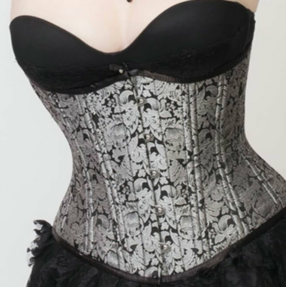 NWT Size 22 Vintage Goth Black & Silver Brocade Steel boned Waist Trainer Corset